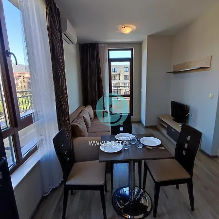 Sorrento Sole Mare - By The Apartamento Sveti Vlas