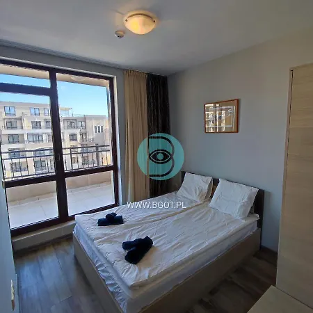 Sorrento Sole Mare - By The *