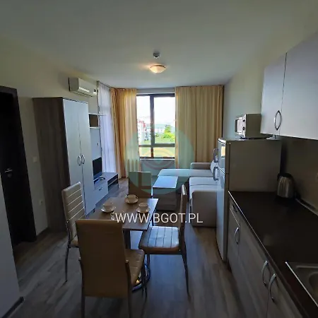 Sorrento Sole Mare - By The Apartamento Sveti Vlas