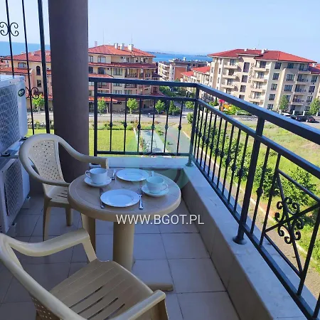 Apartamento Sorrento Sole Mare - By The
