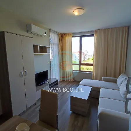 Apartamento Sorrento Sole Mare - By The *