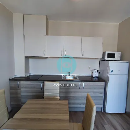 Apartamento Sorrento Sole Mare - By The *