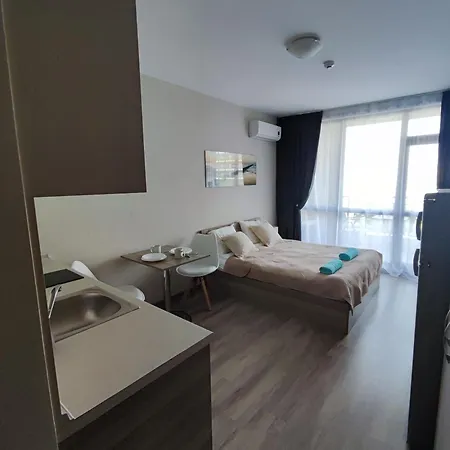 Apartamento Sorrento Sole Mare - By The *