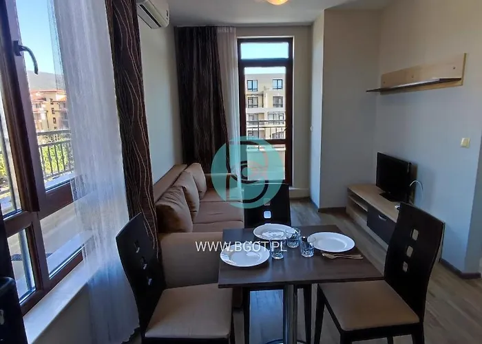 Sorrento Sole Mare - By The Apartament Sveti Vlas