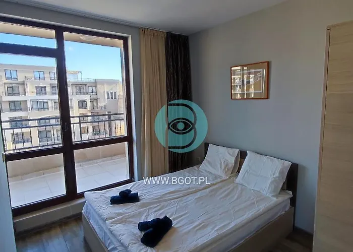 Sorrento Sole Mare - By The *