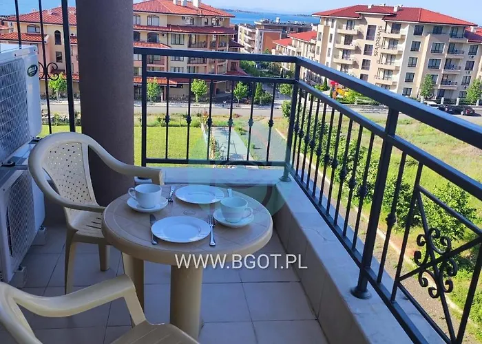 Apartament Sorrento Sole Mare - By The