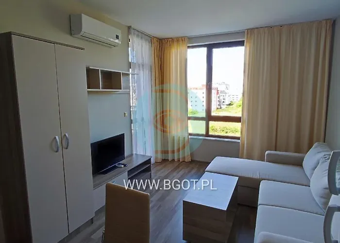 Apartament Sorrento Sole Mare - By The *