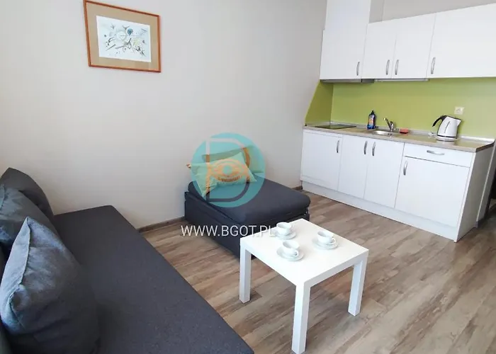 Sorrento Sole Mare - By The Apartament Sveti Vlas