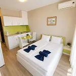 Apartament Sorrento Sole Mare - By The Święty Włas