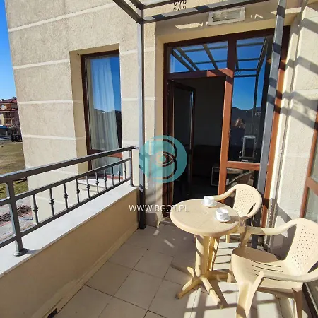 Apartament Sorrento Sole Mare - By The *