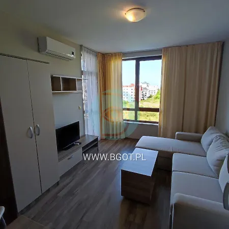 Апартамент Sorrento Sole Mare - By The *