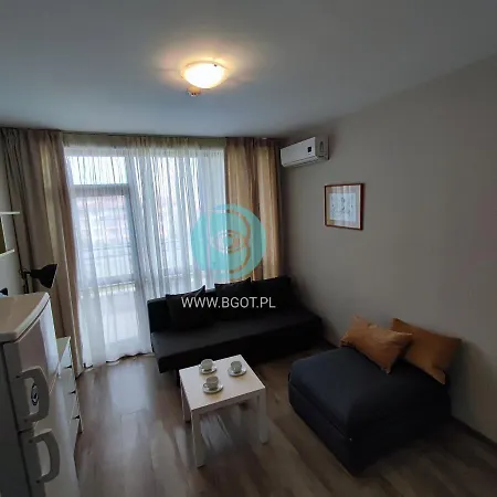 Apartament Sorrento Sole Mare - By The *