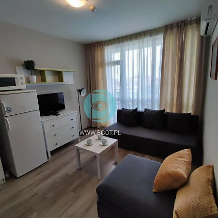 Sorrento Sole Mare - By The *