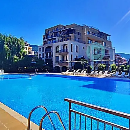 Апартаменты Sorrento Sole Mare - By The Свети-Влас