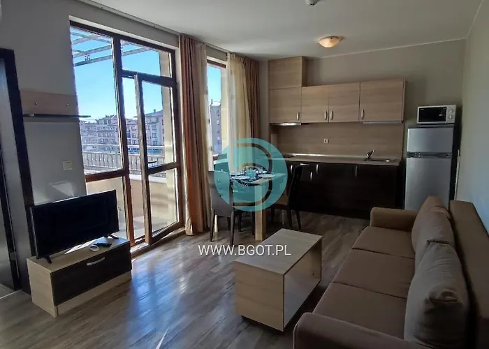 Apartment Sorrento Sole Mare - By The *