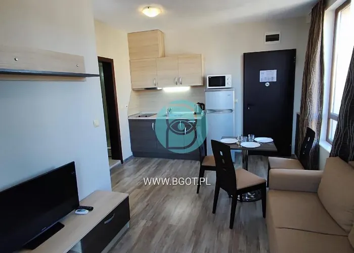 Sorrento Sole Mare - By The Sveti Vlas