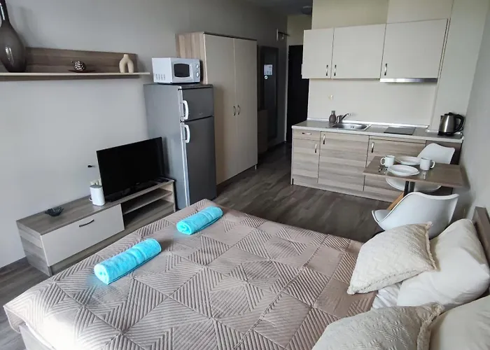 Sorrento Sole Mare - By The Apartment *